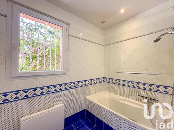 Maison à vendre 5 pièces 203 m² Roquebrune-sur-Argens