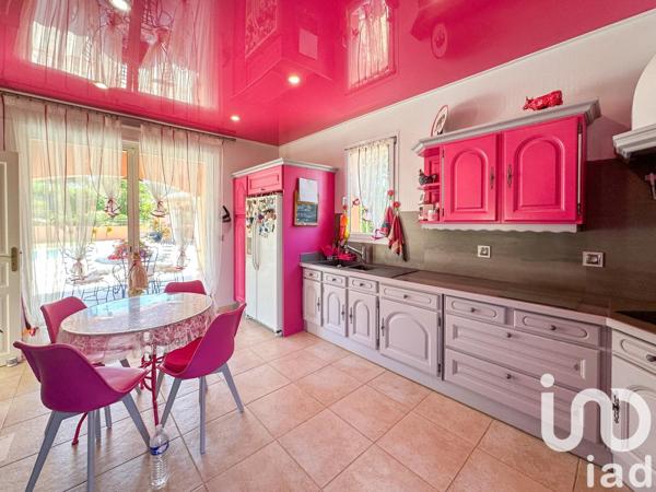Maison à vendre 5 pièces 203 m² Roquebrune-sur-Argens