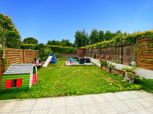 À Vendre Charmante Maison à VAUREAL 5 pièces 91 m² ? Terrain exposé Sud-Ouest