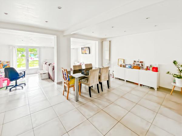 À Vendre Charmante Maison à VAUREAL 5 pièces 91 m² ? Terrain exposé Sud-Ouest