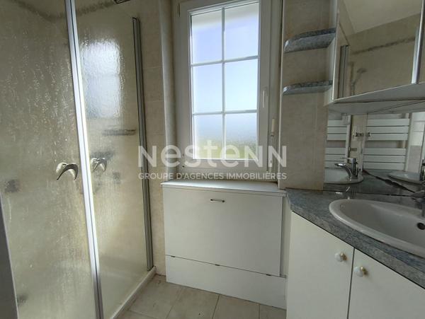 A vendre - Maison avec quatre chambres, jardin, deux garages - 100m² - Lys-Haut-Layon - D6006