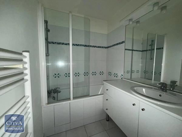 Appartement à louer 2 pièces 41.72m²