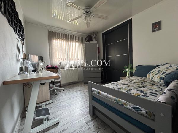 Maison 6 pièce(s) 3 chambre(s) 96 m²