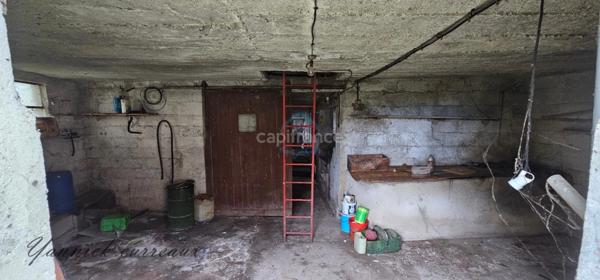 Ancienne ferme à rénover sur près de 6000 m² de terrain – sans vis-à-vis