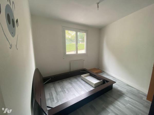 CHARTRES GARE
Immeuble de rapport comprenant en rdc un commerce de type bureau de tabac d'envi...