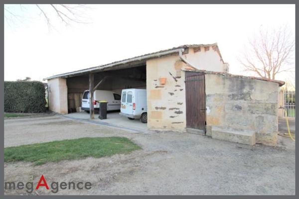 Maison à Doué-en-Anjou, 49700 - 6 pièces 212m²
