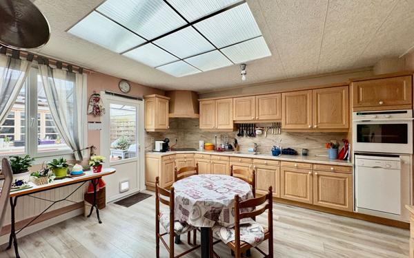 Maison à vendre    4 pièces • 100 m2 Calais