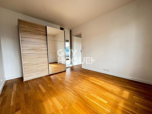 À vendre : Appartement 2 pièces à Issy-les-Moulineaux - 2 minutes Tram