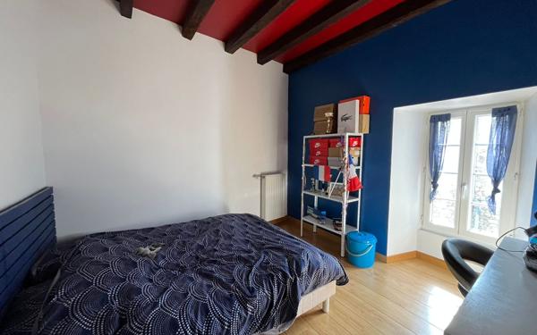 Maison à vendre    4 pièces •  La Rochefoucauld