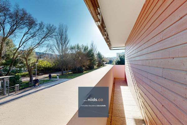 APPARTEMENT AVEC PARKING – LES MINIMES