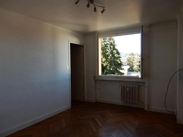 Saint-Etienne 42100 appartement de 53 m² deux chambres