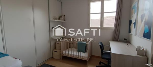 Maison familiale rénovée avec goût – 4/5 chambres, garage et agréable extérieur à Houdan