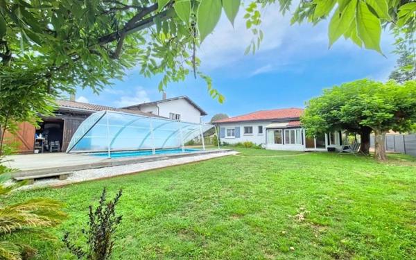 Maison à vendre    4 pièces •  Arjuzanx