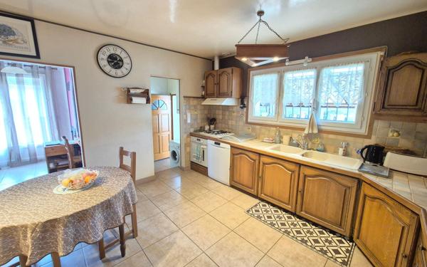 Maison à vendre    4 pièces •  Arjuzanx