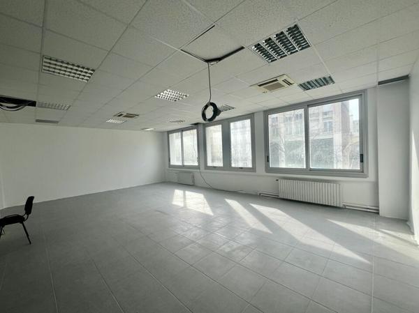 LE HAVRE CENTRE-VILLE – À LOUER – 330 m² divisibles à partir de 110 m²