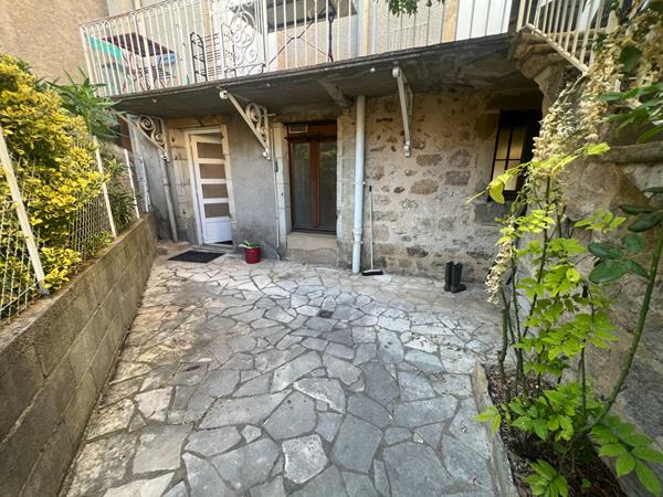 BAISSE DE PRIX !! Appartement Figeac 3 pièces hyper-centre