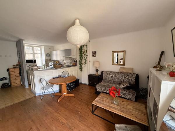 BAISSE DE PRIX !! Appartement Figeac 3 pièces hyper-centre