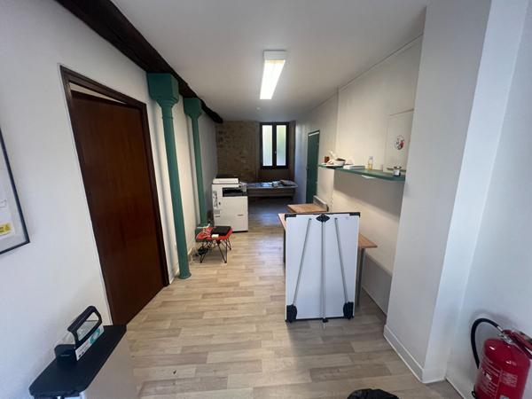 BAISSE DE PRIX !! Appartement Figeac 3 pièces hyper-centre