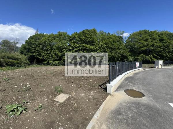 Terrain à vendre à Scionzier (74950)