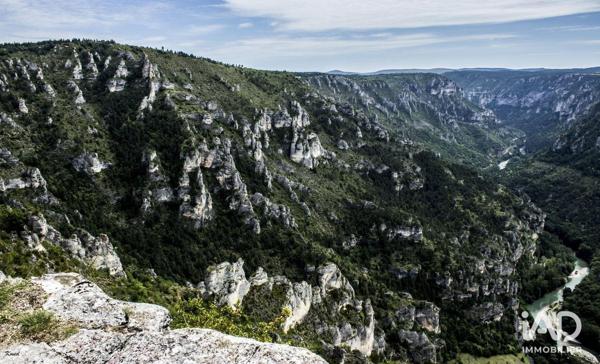 Local commercial à vendre 