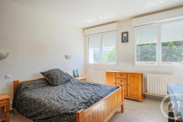 Maison à vendre  3 pièces - 71,27 m 2   BARNEVILLE CARTERET  - 50