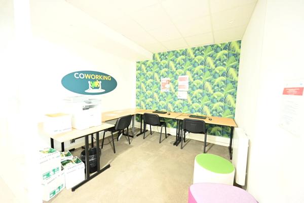 # Commerce – 220m² – Paris 20ème