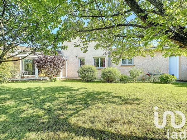 Maison 7 pièces de 171 m² à Aussonne (31840)