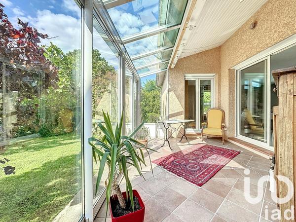 Maison 7 pièces de 171 m² à Aussonne (31840)