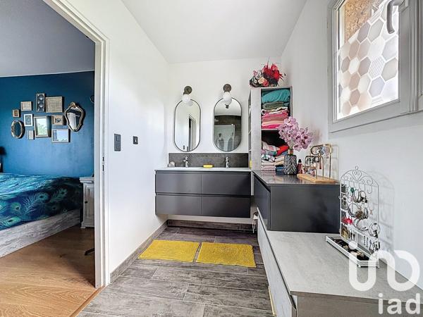 Maison 7 pièces de 171 m² à Aussonne (31840)