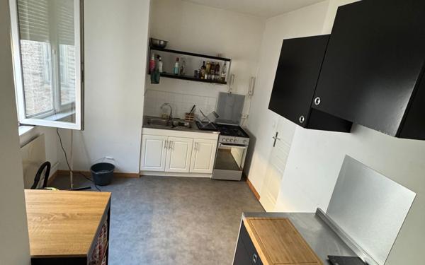 Appartement à vendre    3 pièces •  Péronne