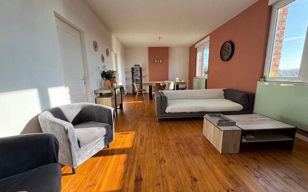 Appartement à vendre    3 pièces •  Péronne
