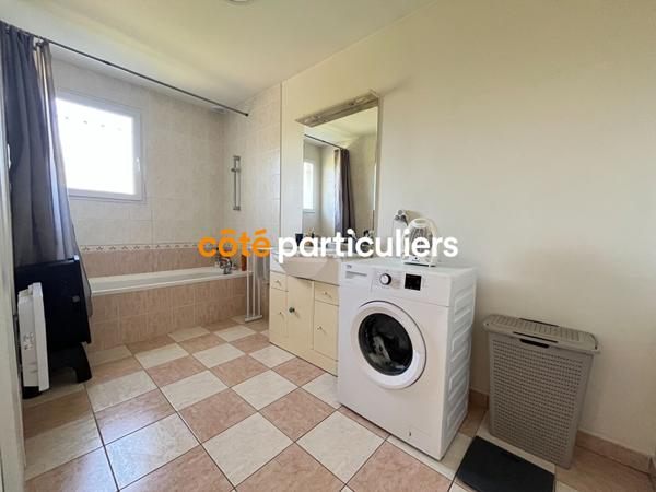 Location Maison90 m² - 5 Pièces - SAINT ETIENNE DE TULMONT (82410)