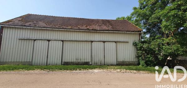 Immeuble à vendre 305 m² Voisines