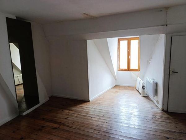 Le bien présente une  belle rentabilité locative, idéale pour un investissement durable.