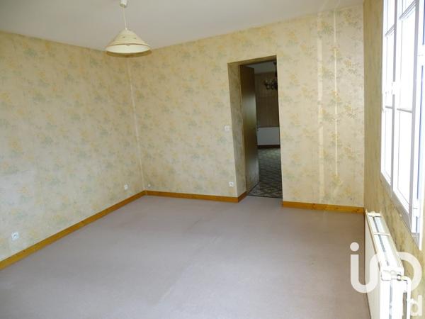 Maison à vendre 3 pièces 74 m² Beaufort-en-Anjou