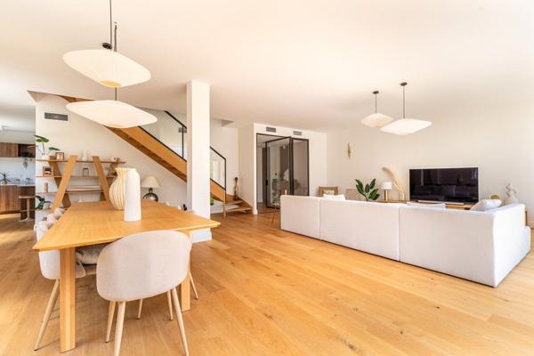 Vente Maison de luxe Bordeaux 6 Pièces 211 m²