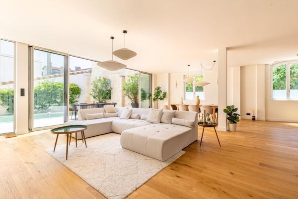 Vente Maison de luxe Bordeaux 6 Pièces 211 m²