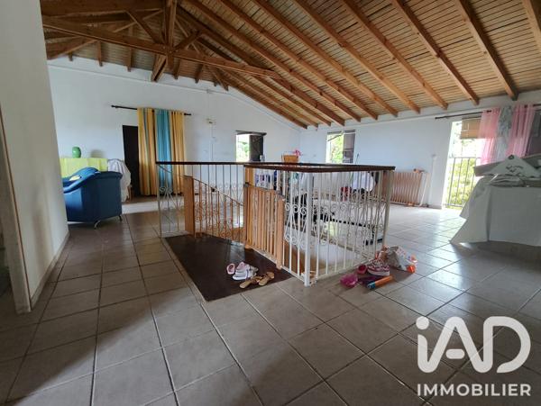 Maison à vendre 8 pièces 241 m² Capesterre-Belle-Eau