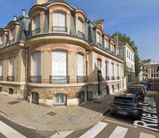 "Versailles Quartier de l'Ermitage" Secteur Hoche - Studio meublé dans propriété privée !

Loyer €900/mois **

- Ref : 13873