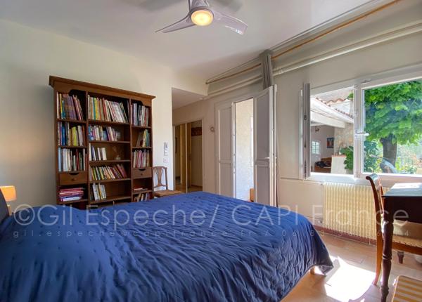 Dpt Alpes Maritimes (06), à vendre MOUGINS Village Maison 4 chambres