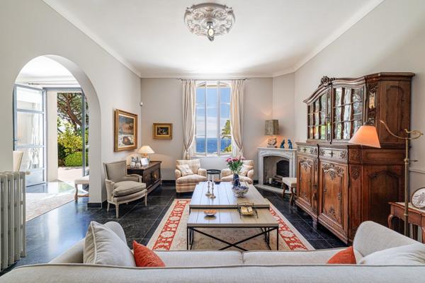 Vente Maison de maître Nice 6 Pièces 198.83 m²