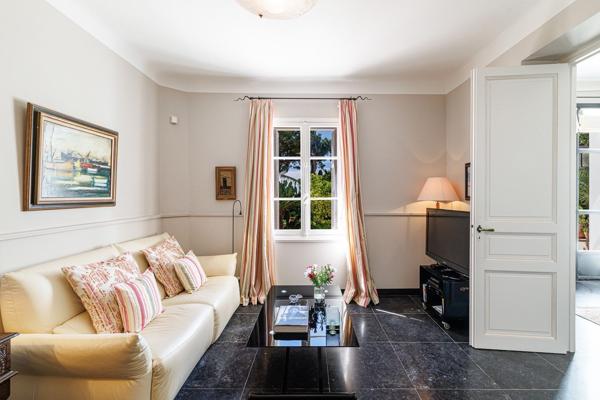 Vente Maison de maître Nice 6 Pièces 198.83 m²