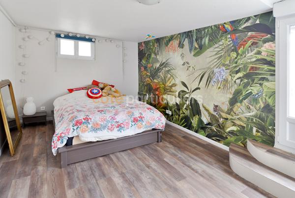 Vente
                Maison89,27 m² - 4 Pièces -
                    CHAMPIGNY SUR MARNE (94500)