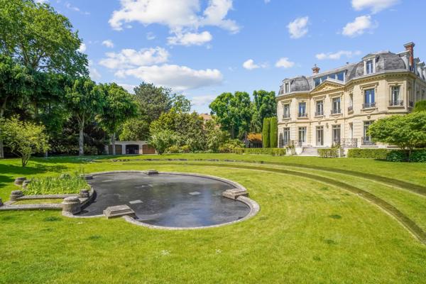 Vente Maison de luxe Le Vésinet 12 Pièces 700 m²