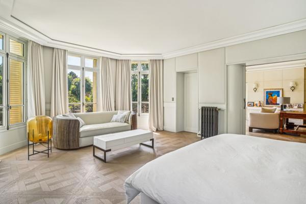 Vente Maison de luxe Le Vésinet 12 Pièces 700 m²