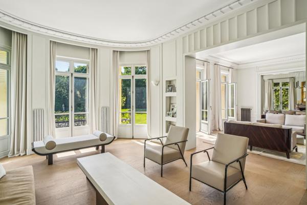 Vente Maison de luxe Le Vésinet 12 Pièces 700 m²