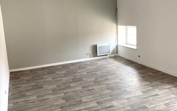 Appartement à louer    1 pièce •  Neufchâteau
