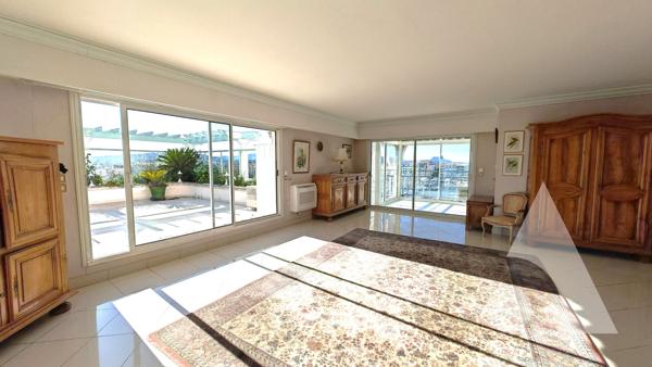 Appartement 7 pièces 245 m2