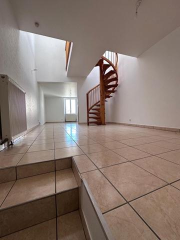 Appartement à SAINT-CHAMOND, 42400 - 4 pièces 83m²