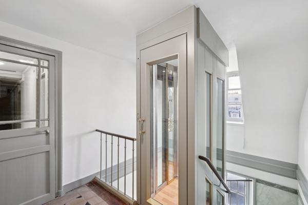 Vente Appartement de luxe Paris 6 4 Pièces 57.45 m²